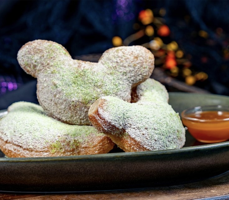 tangy apple beignets Disneyland Halloween Foodie Guide
