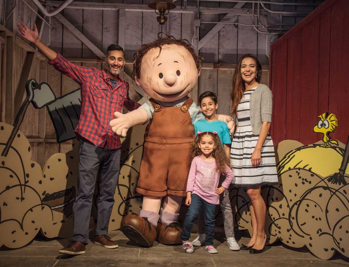 Pigpens Pigpen Knotts Berry Farm Pigpens Pigpen Peanuts Celebration 2025