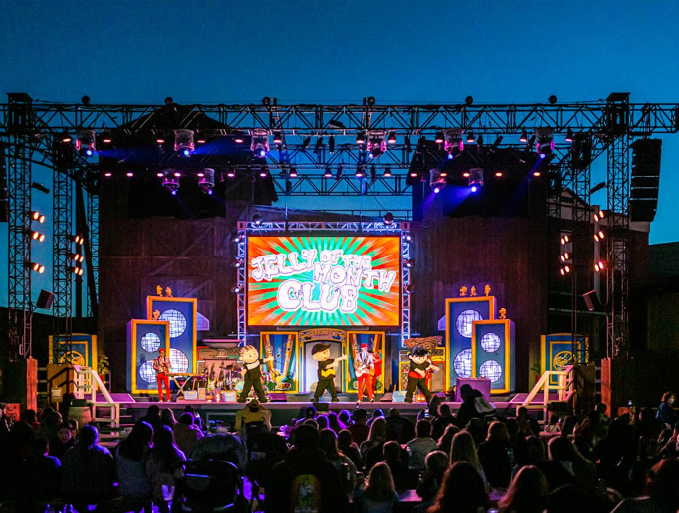 Snoopys Legendary Rooftop Concert Knotts Berry Farm Snoopys Legendary Rooftop Concert